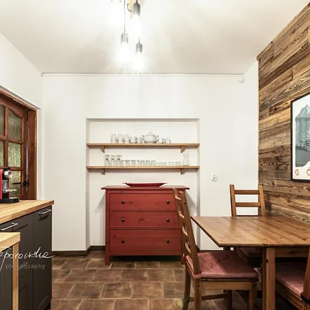 فيلة Golden Panorama