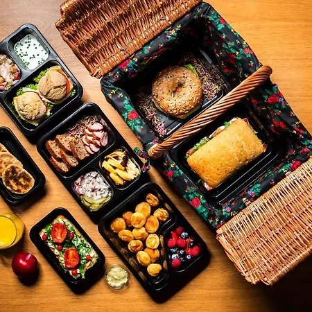 Golden Panorama فيلة *